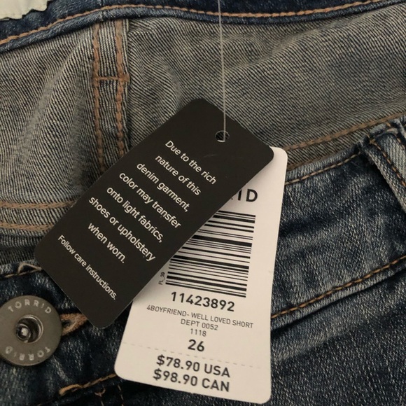 Torrid Ripped Jeans - Picture 3 of 3